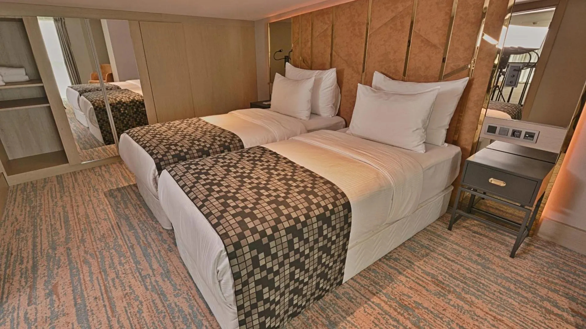 Best Western Premier Ottoperla Hotel Istambul 4*,